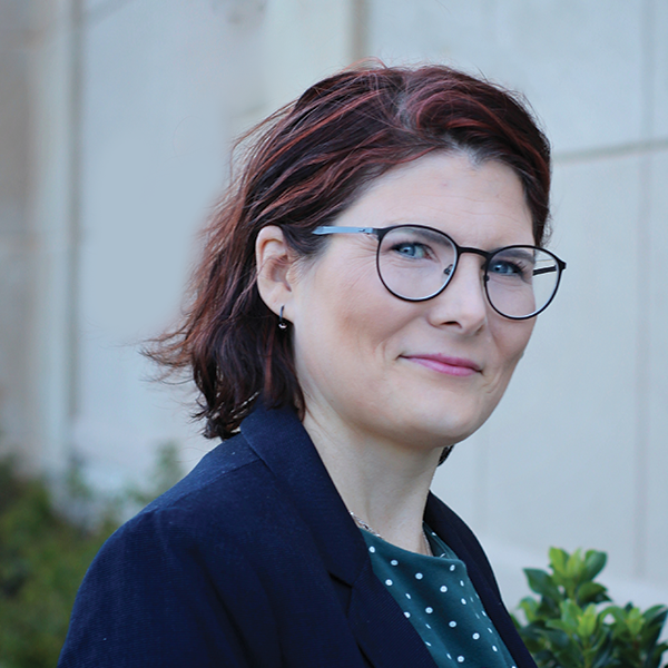 headshot of Kathleen Tillman